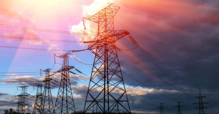 കേരളത്തിൽ വൈദ്യുതി പ്രതിസന്ധി രൂക്ഷം; പവർകട്ട് വേണോയെന്ന് 21ന് തീരുമാനിക്കും