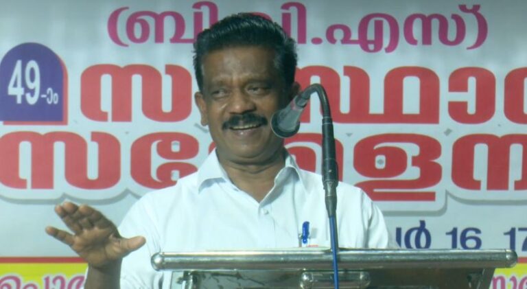 ‘എനിക്ക് അയിത്തം, പൈസയ്ക്കില്ല, പോയി പണിനോക്കാന്‍ പറഞ്ഞു’: ക്ഷേത്ര ചടങ്ങിൽ ജാതി വിവേചനം നേരിട്ടെന്ന് മന്ത്രി രാധാകൃഷ്ണൻ
