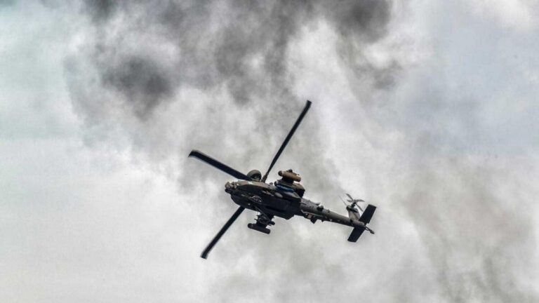 ദുബൈയില്‍ ഹെലികോപ്ടര്‍ തകര്‍ന്നു വീണു: രണ്ട് പേരെ കാണാതായി