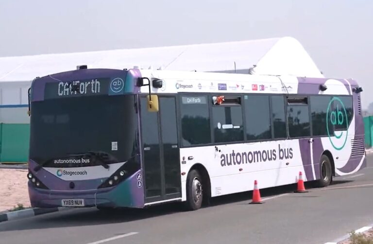 ദുബൈയില്‍ സ്വയം നിയന്ത്രിത വാഹനങ്ങളുടെ വേള്‍ഡ് കോണ്‍ഗ്രസ്‌