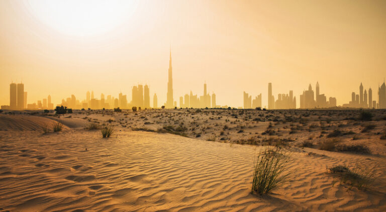 യുഎഇയില്‍ ചൂട് കുറയുന്നു: പൊടിക്കാറ്റിനും സാധ്യത