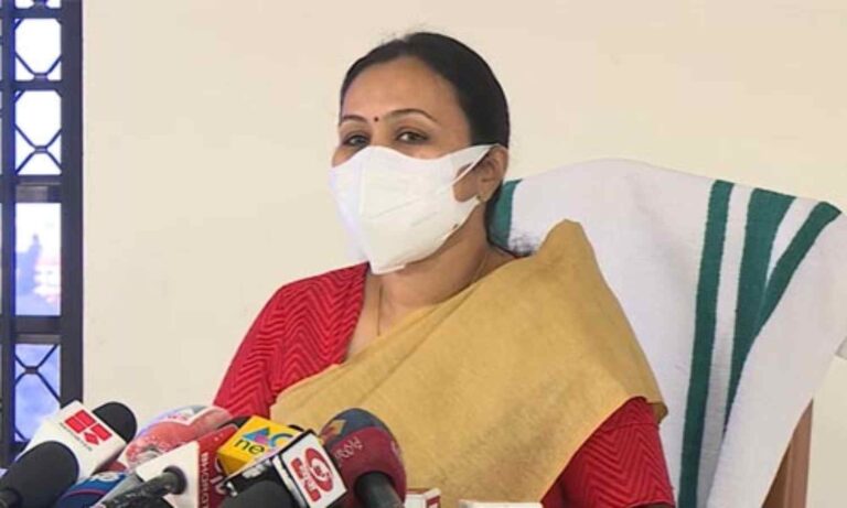 കളമശ്ശേരി സ്ഫോടനത്തിൽ ചികിത്സയിൽ ഉള്ള നാലുപേരുടെ നില ഗുരുതരം; 14 അംഗ മെഡിക്കല്‍ ബോര്‍ഡ് രൂപീകരിച്ചതായി ആരോഗ്യമന്ത്രി