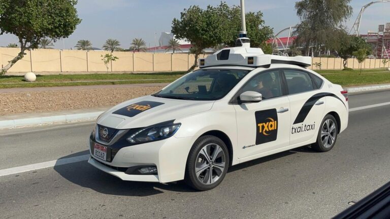 ഓട്ടോണമസ് ടാക്‌സി : യാസ് ദ്വീപില്‍ പ്രവര്‍ത്തനങ്ങള്‍ വിപുലീകരിക്കുന്നു