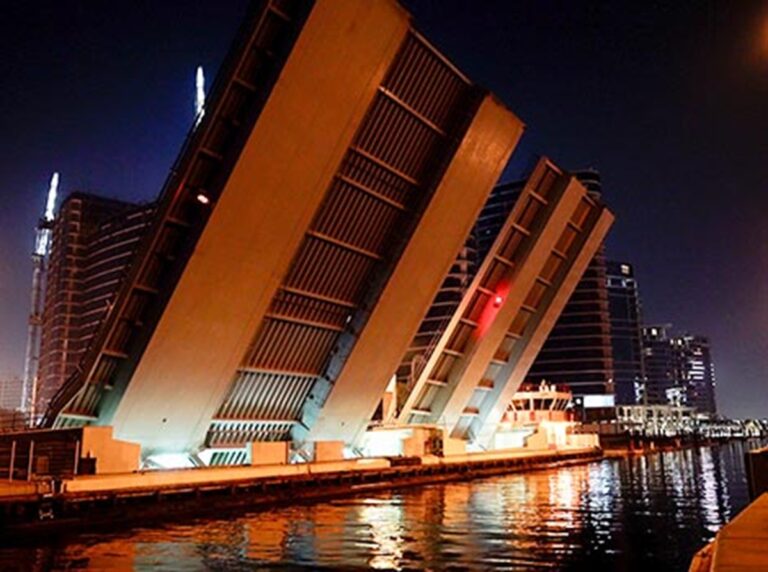 അല്‍മക്തും പാലത്തില്‍ ഇന്ന് മുതല്‍ ഗതാഗതനിയന്ത്രണം