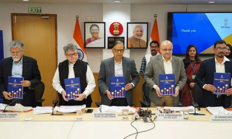 സാമ്പത്തിക ഭദ്രതയില്‍ കേരളം പിന്നില്‍:റിപ്പോര്‍ട്ട് പുറത്തിറക്കി നീതി ആയോഗ്