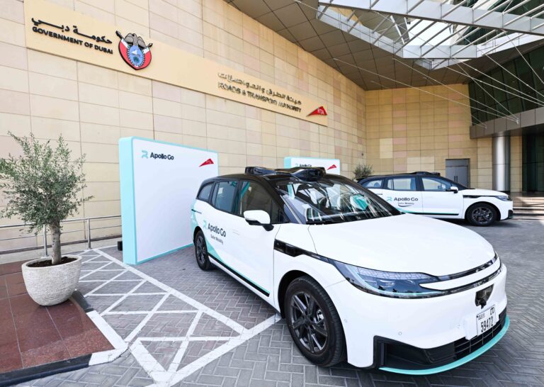 പുതിയ കരാര്‍:ദുബൈയില്‍ അടുത്ത വര്‍ഷം സ്വയംനിയന്ത്രിത ടാക്‌സി സര്‍വീസ്‌