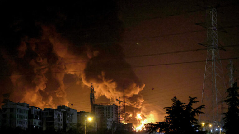 ഇറാന്‍ ഇസ്രയേല്‍ ഏറ്റുമുട്ടല്‍ കനക്കുന്നു:വ്യാപക ആക്രമണം