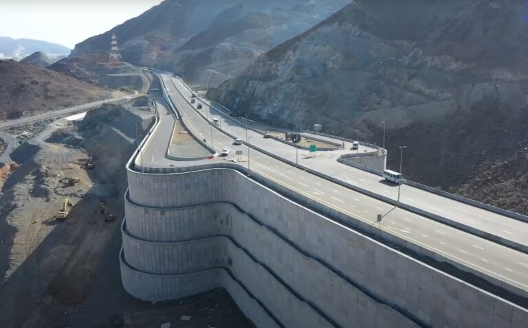 ഷാര്‍ജ ഖോര്‍ഫക്കാനിലേക്ക് പുതിയ മലയോര പാത: ജബല്‍ദീം പദ്ധതിയും പുരോഗമിക്കുന്നു