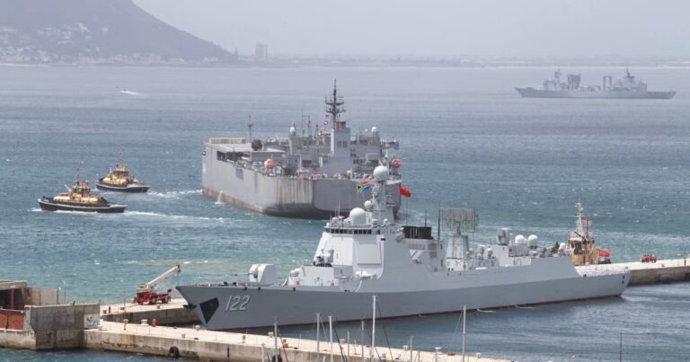 സംയുക്ത സൈനിക അഭ്യാസം : റഷ്യ, ചൈന, ഇറാന്‍ കപ്പലുകള്‍ സൗത്ത് ആഫ്രിക്കന്‍ തീരത്ത്